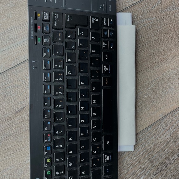 SAMSUNG smart TV keyboard - Picture 2 of 5